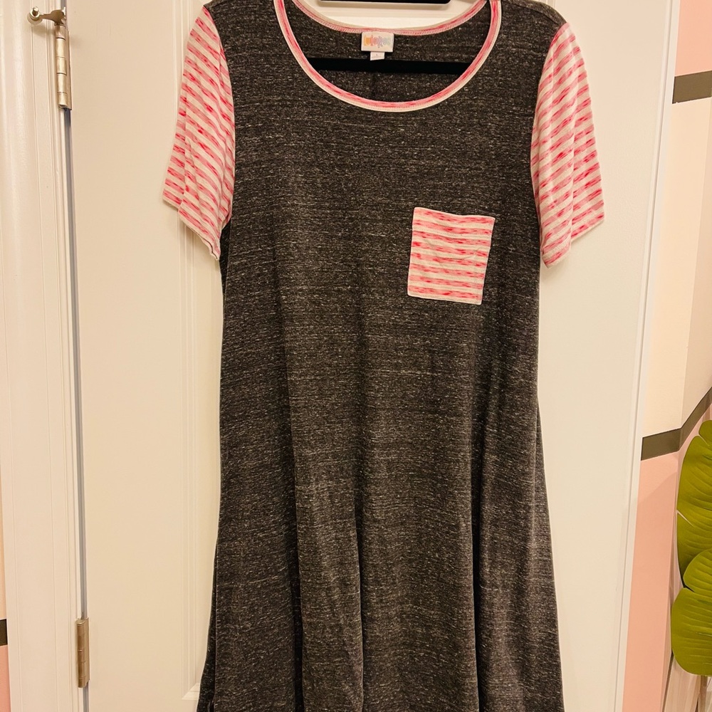 Large Lularoe Grey with Pink Stripe Carly